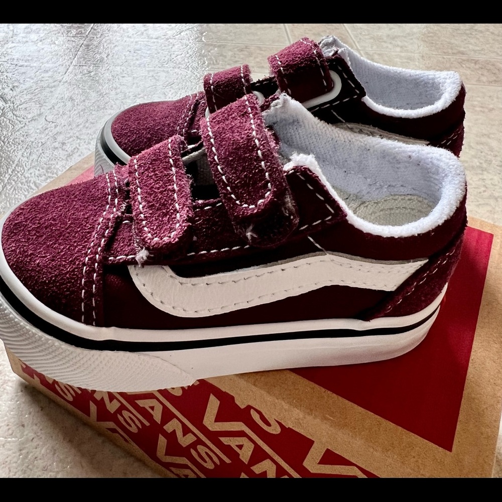 Toddler Old Skool V Shoes size 4